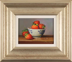 Raymond Campbell, Original oil painting on panel, Bowl of Strawberries Medium image. Click to enlarge